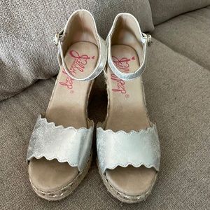 Jellypop Women’s wedge shoes, Size 9M